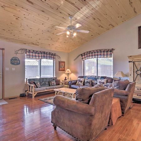 Bison Ranch Cabin With Pond On-Site Hike And Fish! Overgaard エクステリア 写真
