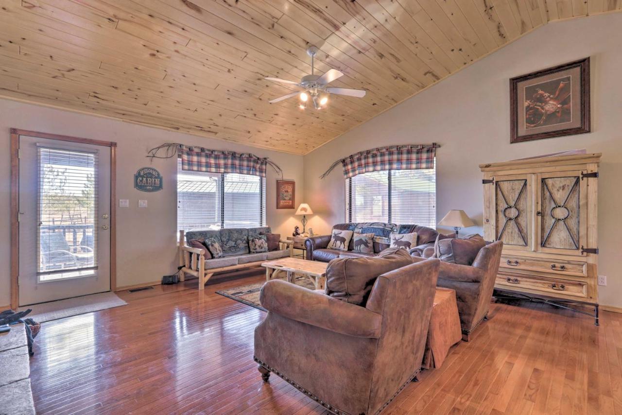 Bison Ranch Cabin With Pond On-Site Hike And Fish! Overgaard エクステリア 写真