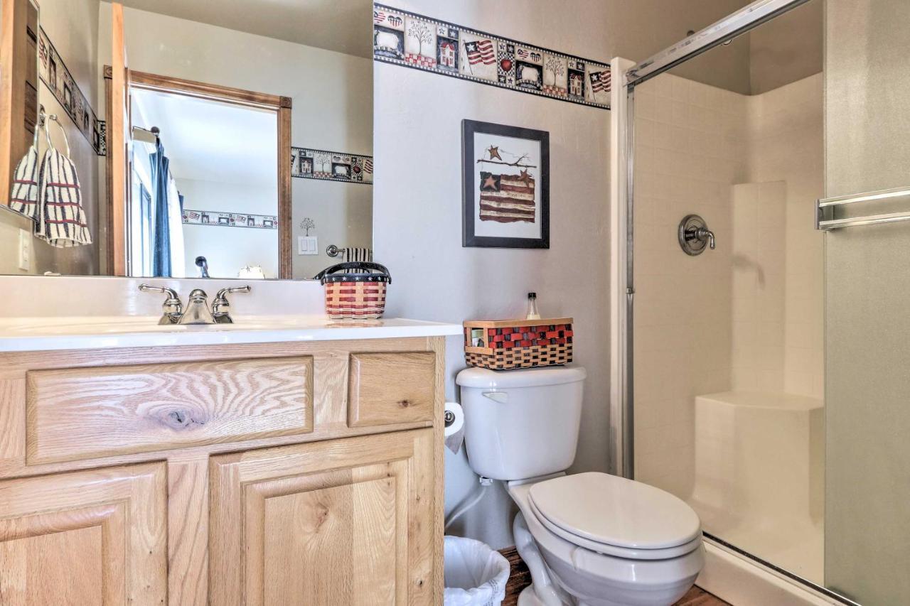 Bison Ranch Cabin With Pond On-Site Hike And Fish! Overgaard エクステリア 写真
